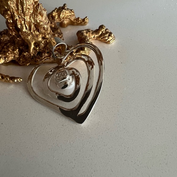 Silver .925 heartHeart - Picture 3 of 3